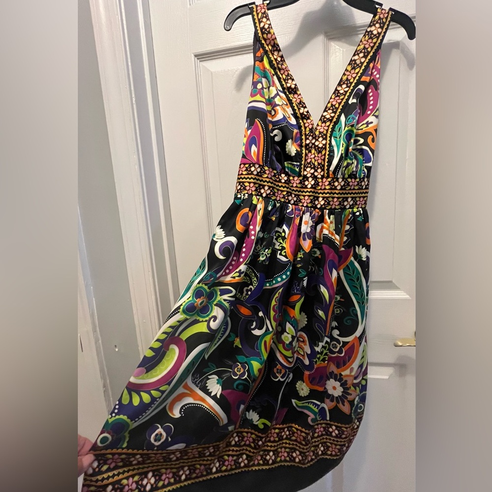 ICE Vibrant Multicolor V-Neck Sleeveless Women's Mini Dress